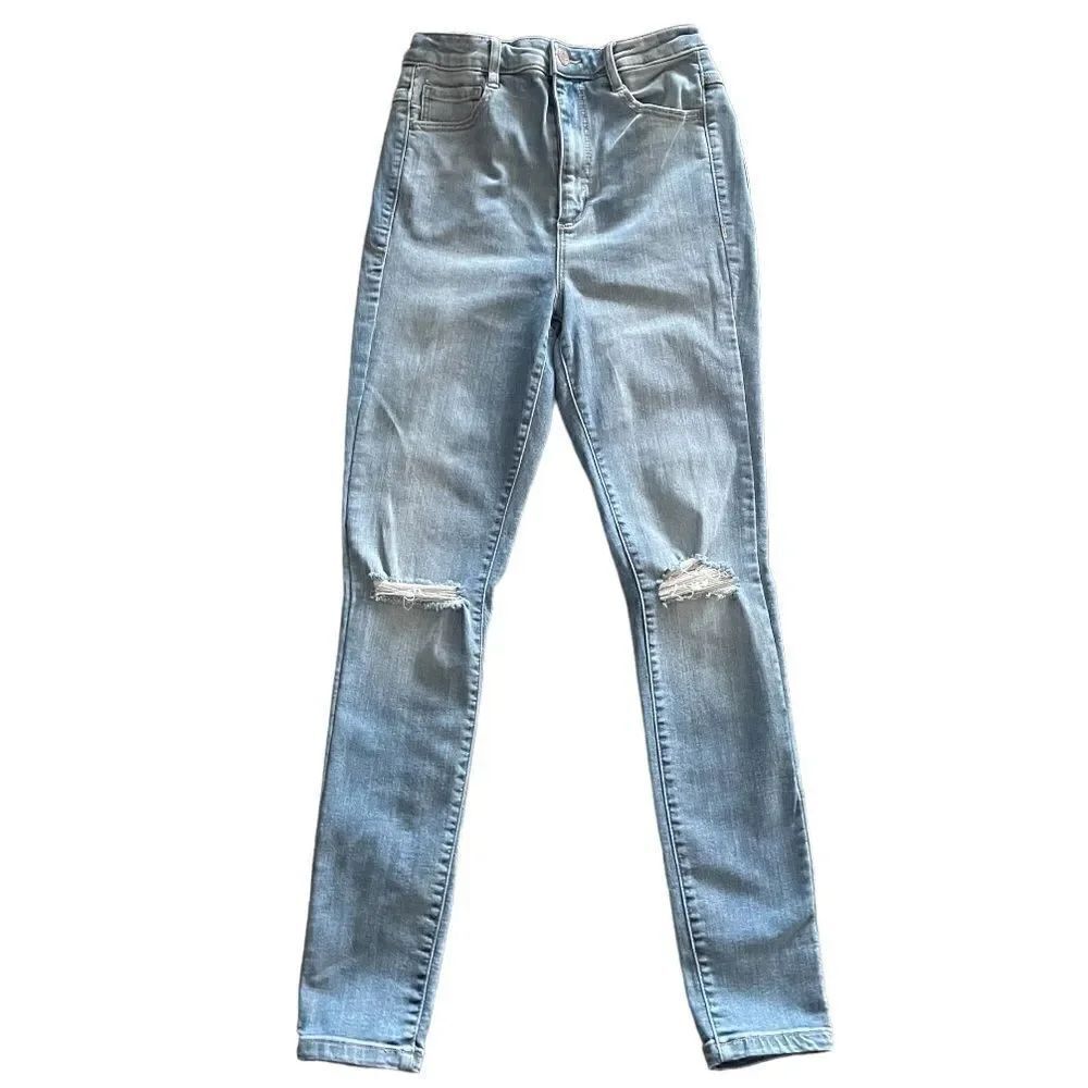 Garage High Rise Distressed Skinny Jeans Light Wash Size 5 26x28